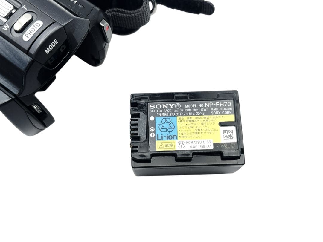 美品 SONY ハンディカム HDR-CX520V