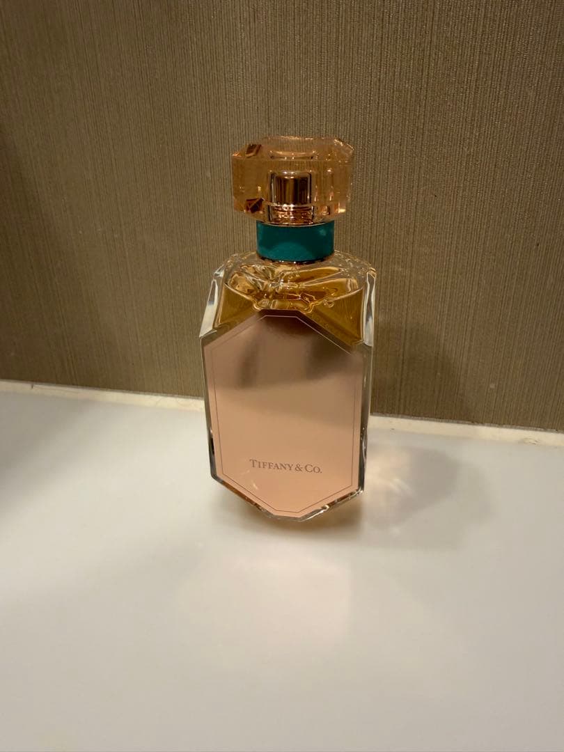 ティファニーローズゴールドオードパルファム75ml