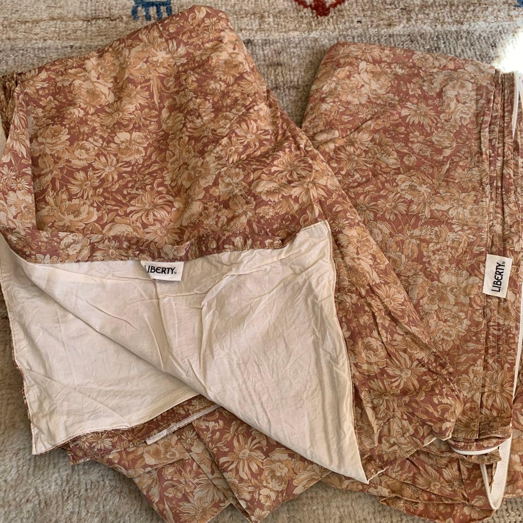 LIBERTY 花柄 シーツ 105cm x 210cm シングル　ふとんカバー