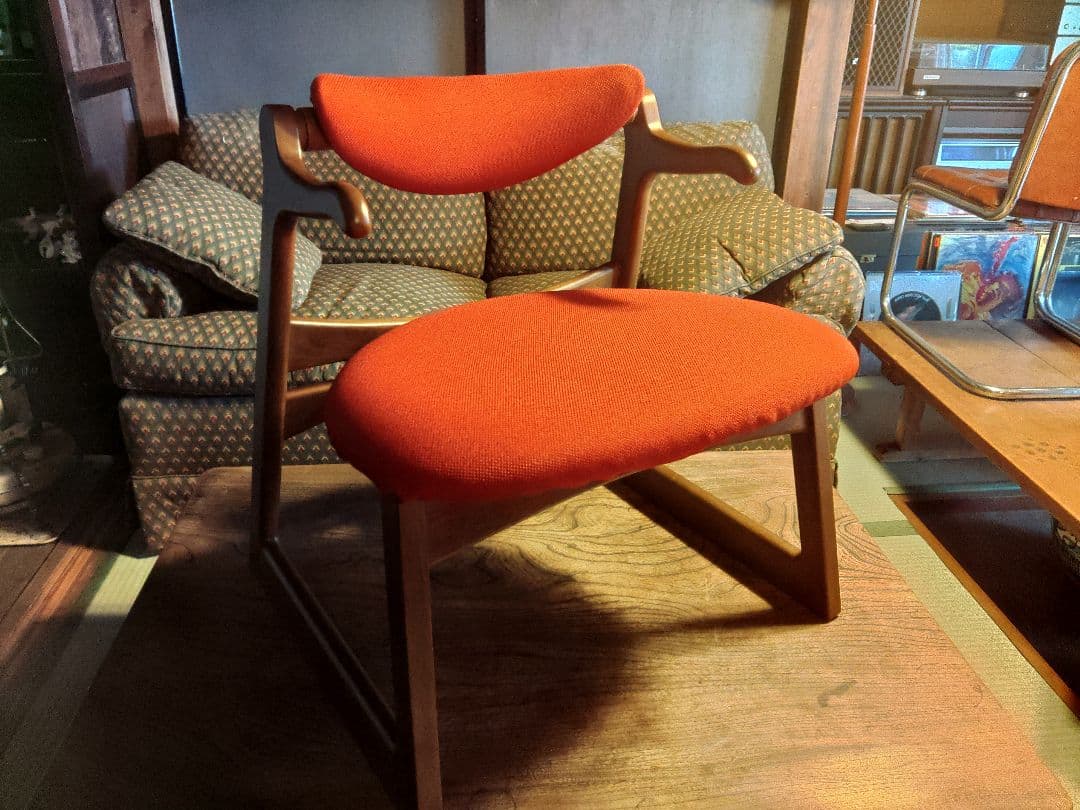 希少　ダイニングチェア KIRITSU 起立木工 CAチェア 400CH-赤