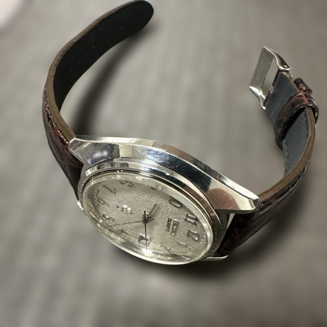 SEIKO クォーツ 稼動品　 3802-7030 美品　ダイヤモンドダスト
