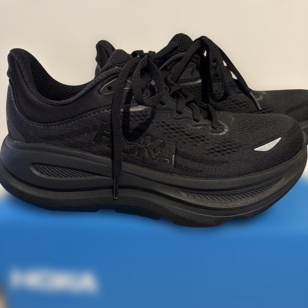 ホカ　ボンダイ　9 スニーカー　23
