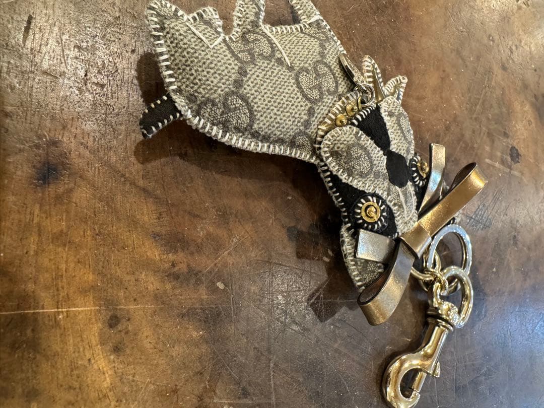 GUCCI キーホルダー