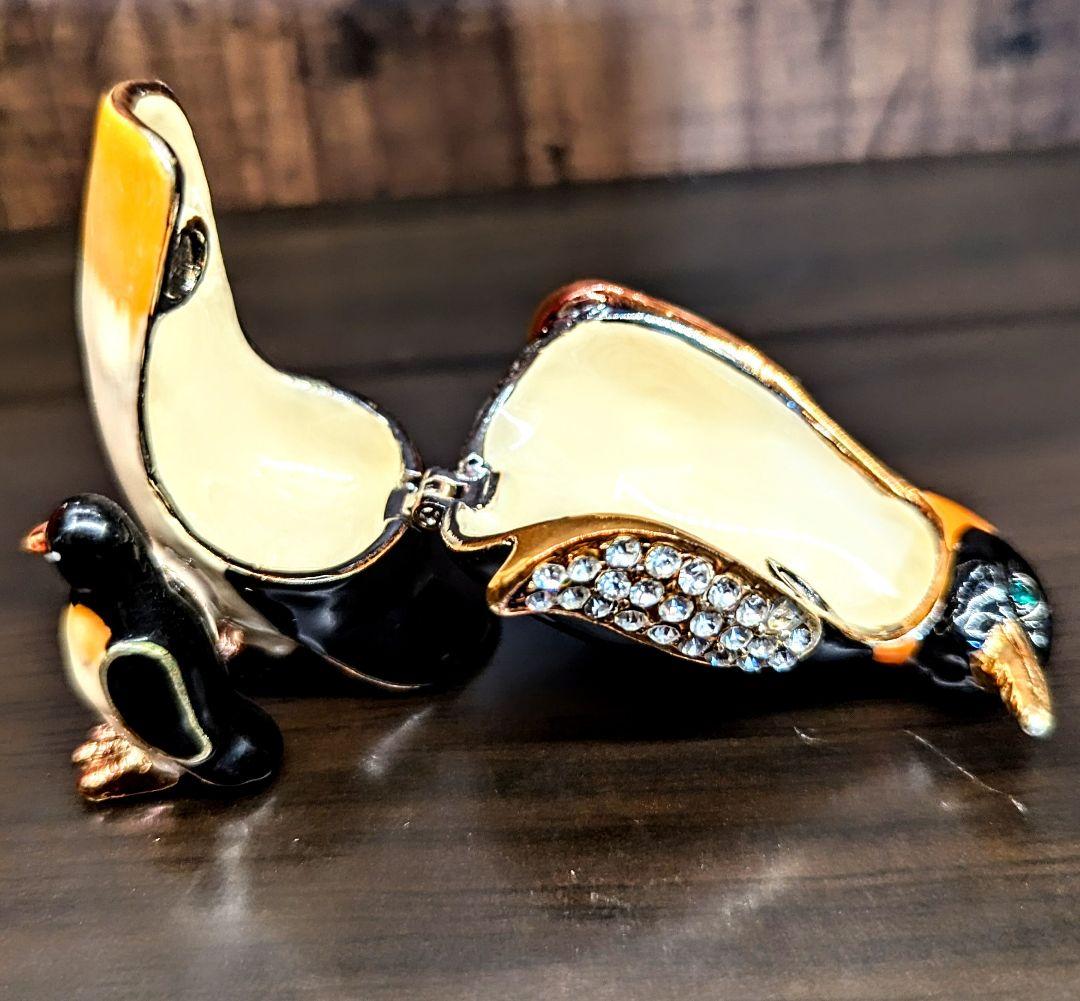 東京銀座PICALS ピィアース ペンギンとサンゴ礁のジュエリーボックス