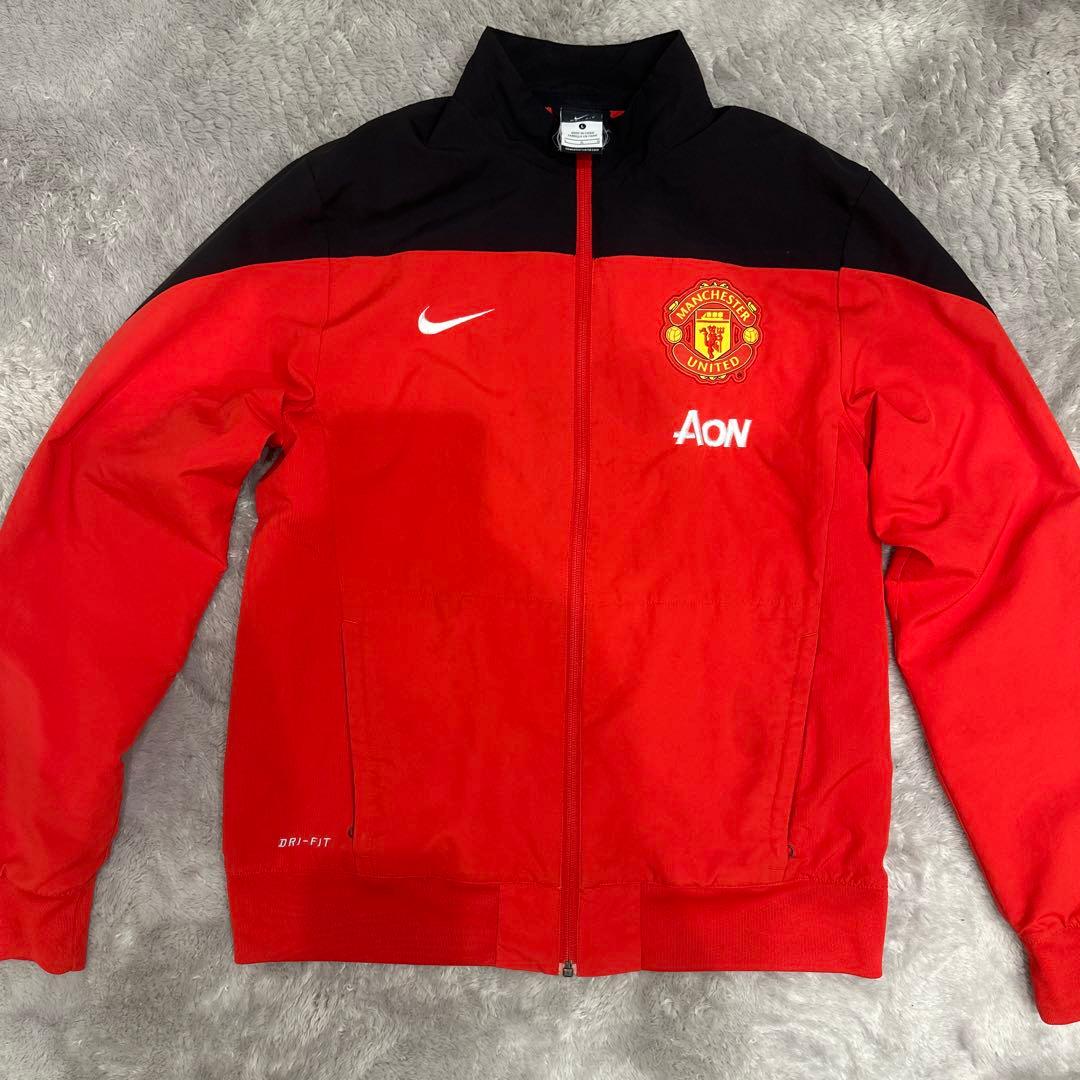 激レア　マンチェスターユナイテッド　アンセムジャケット　ナイロンジャケット