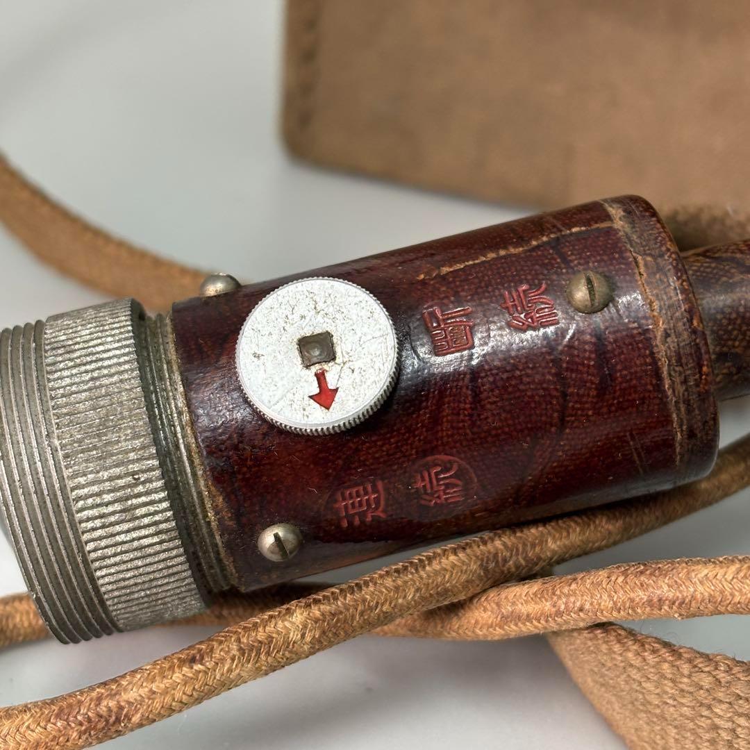 旧日本陸軍 手廻し 手動懐中電灯 ゼンマイ巻 照明 ランプ