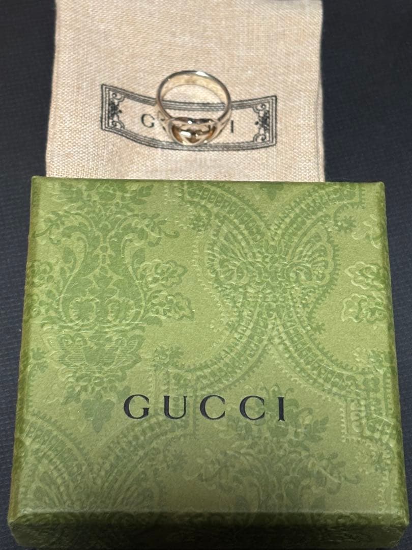 GUCCI シルバー GGロゴリング