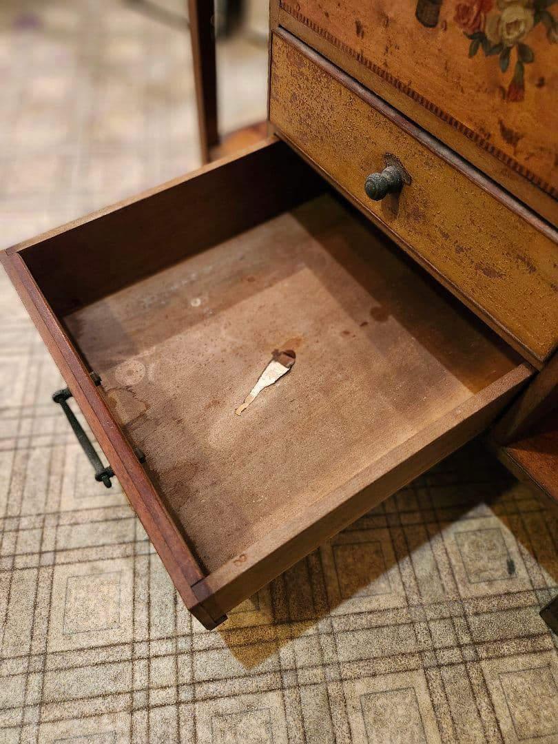 トールペイントとインレイ 古びた小机 座卓 サイドテーブル 棚 家具 引出し