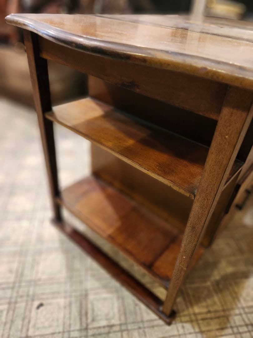 トールペイントとインレイ 古びた小机 座卓 サイドテーブル 棚 家具 引出し