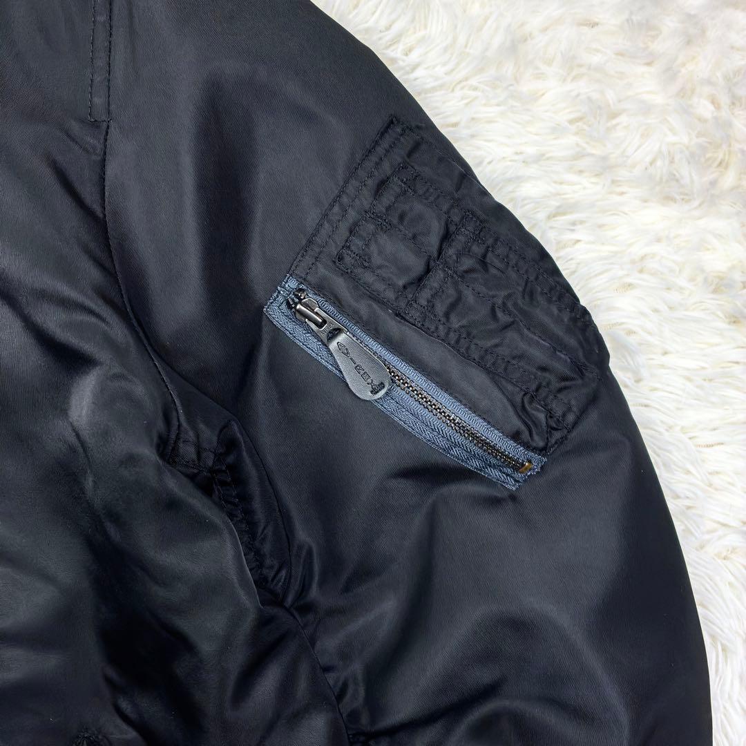 美品　アヴィレックス　リバーシブル　MA-1フライトジャケット　XL　黒　カーキ