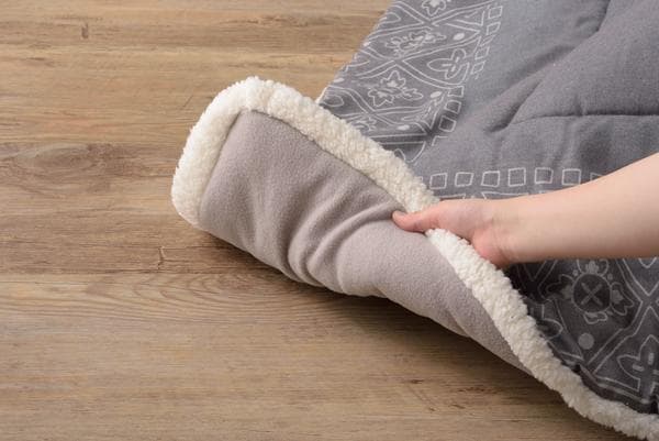 おしゃれ ふかふか かわいい 暖かい 正方形 こたつ布団 バンダナ柄