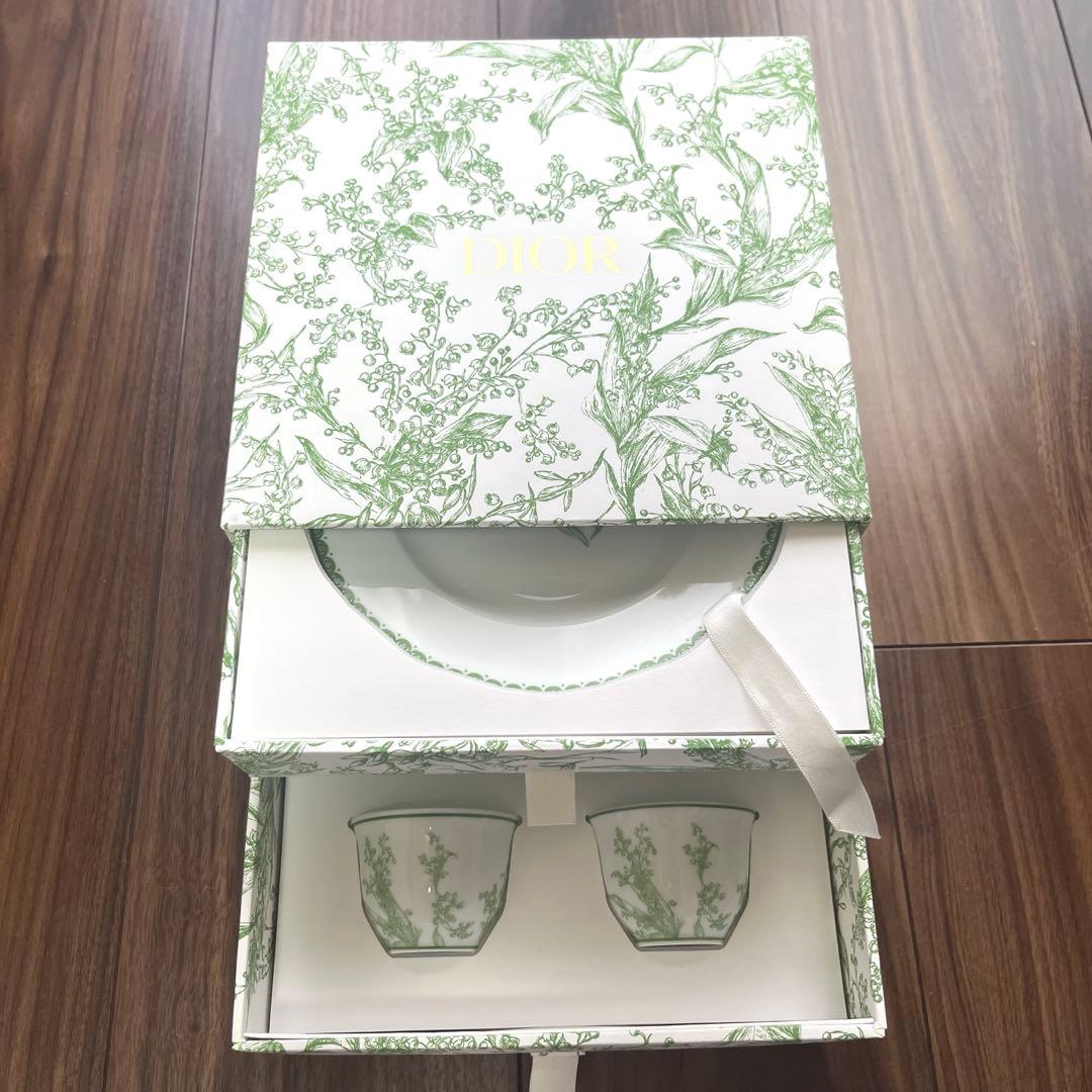 新品未使用Dior Lily of the Valley カッププレートセット
