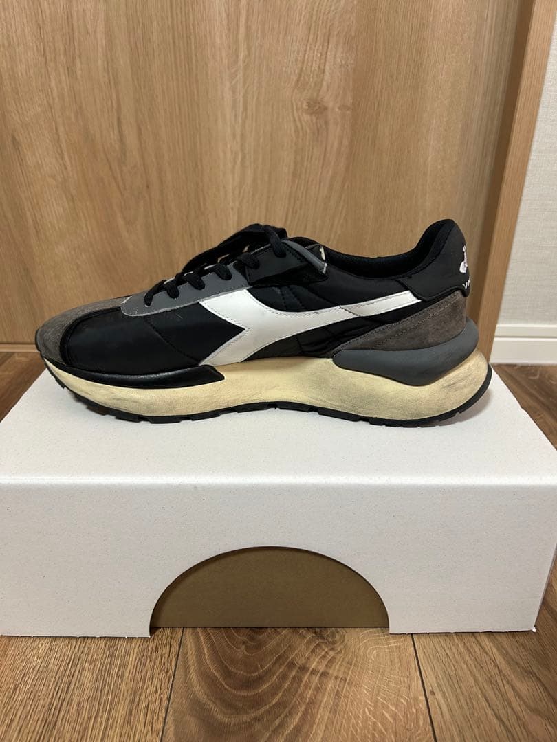 干場着用モデル！Diadoraディアドラ MERCURY ELITE 44