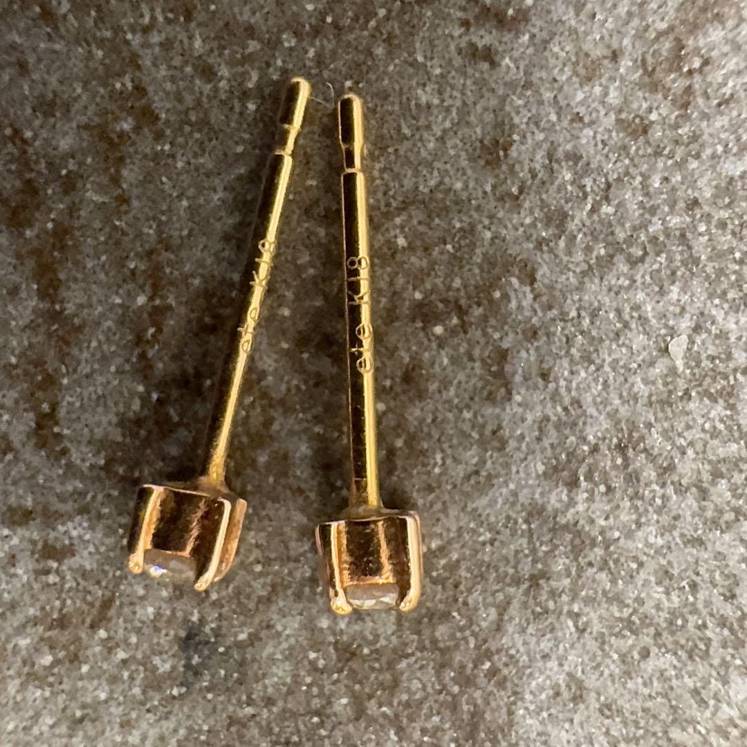 ete ベーシックジュエリー 「ブライトコレクション」0.1ct ダイヤ 18k