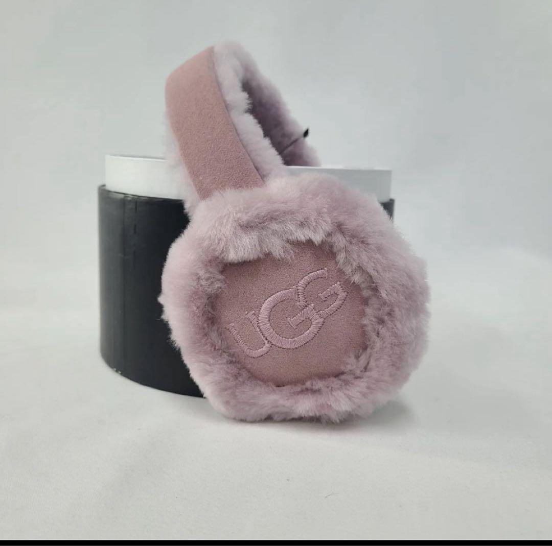 韓国限定　UGG イヤーマフ　ashen rose 完売カラー　アフェンローズ