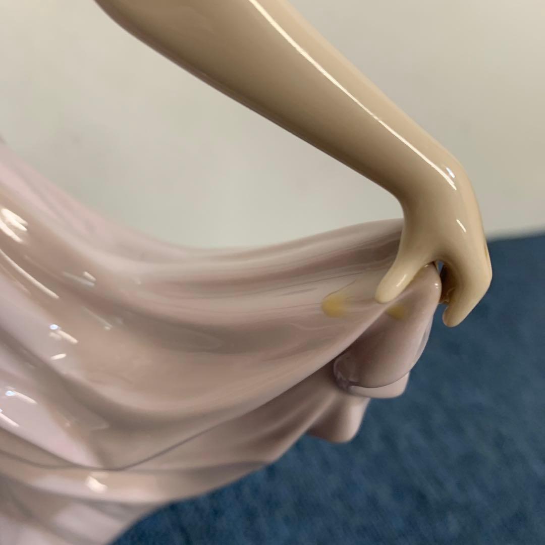 LLADRO リヤドロ フィギュリン 踊る少女