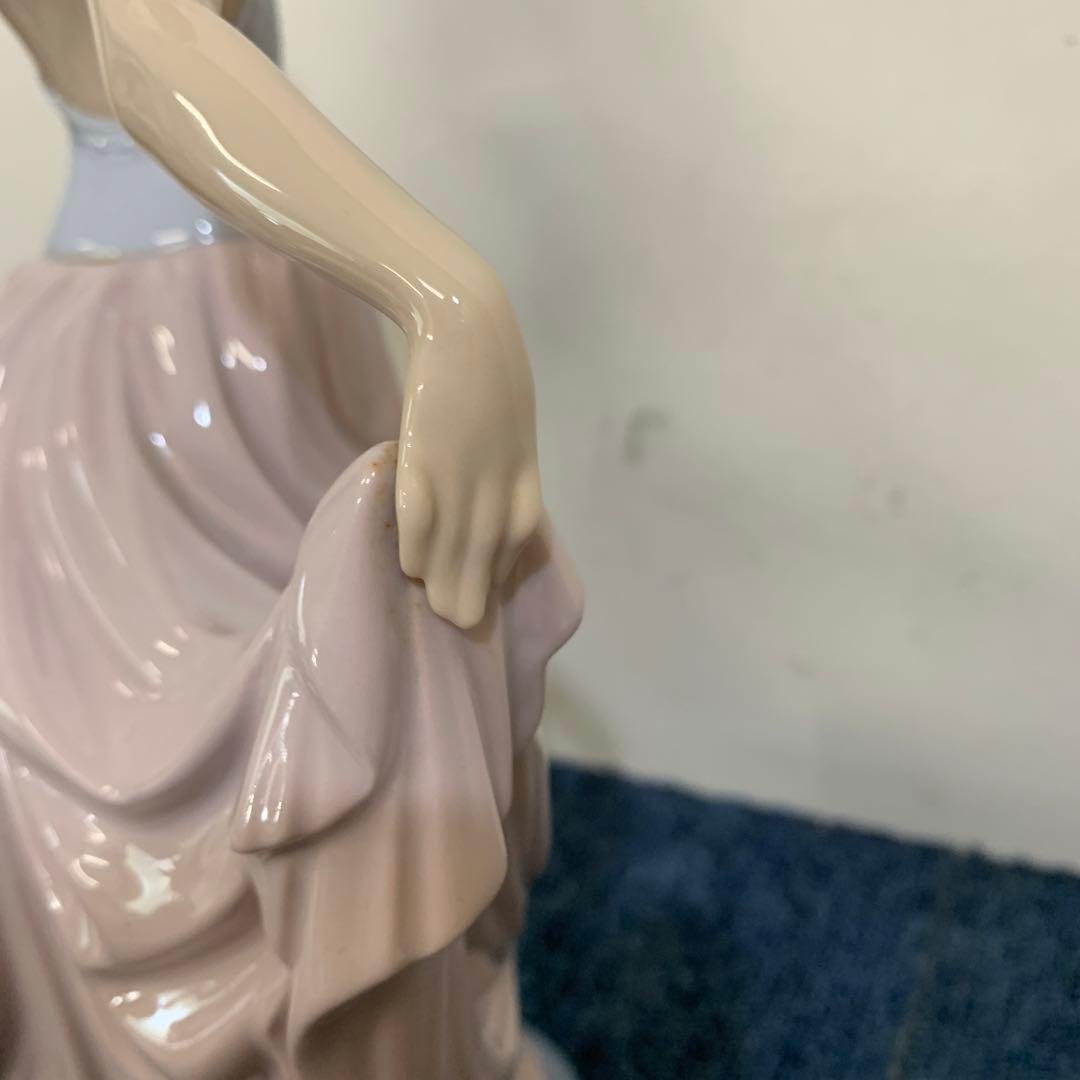 LLADRO リヤドロ フィギュリン 踊る少女