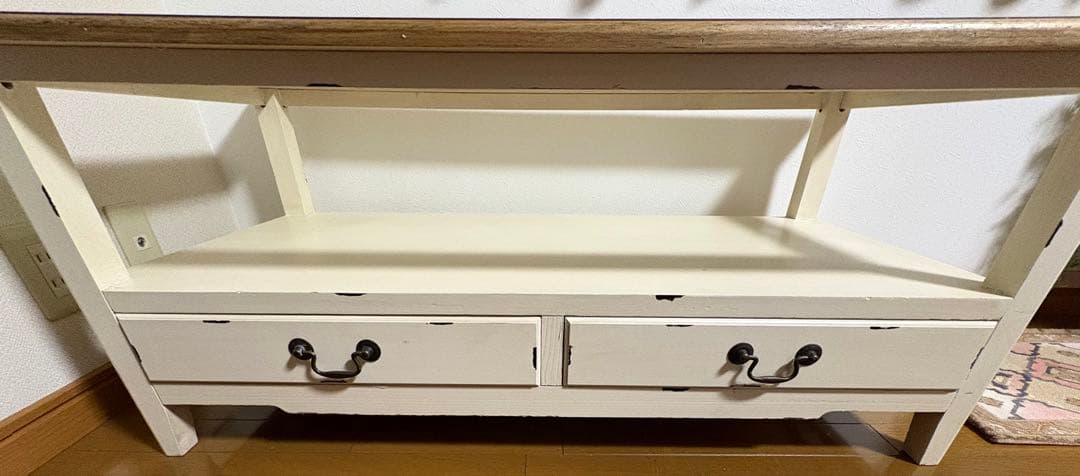 フレンチアンティーク調センターテーブル　ローテーブル　ガラス天板