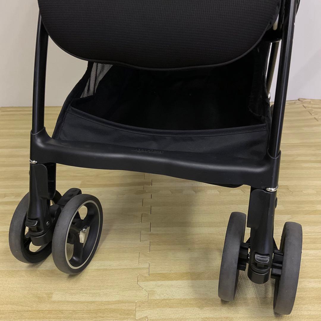 美品！アップリカ ラクーナ ビッテ クッション 2021年限定モデル♪アニマル柄