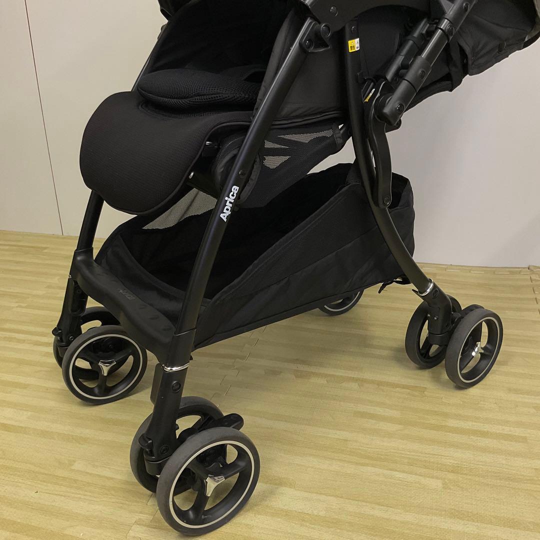 美品！アップリカ ラクーナ ビッテ クッション 2021年限定モデル♪アニマル柄