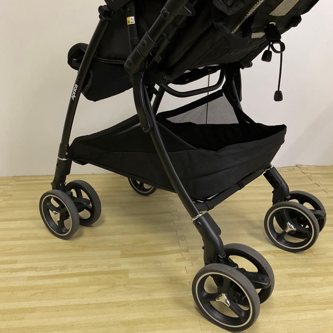 美品！アップリカ ラクーナ ビッテ クッション 2021年限定モデル♪アニマル柄