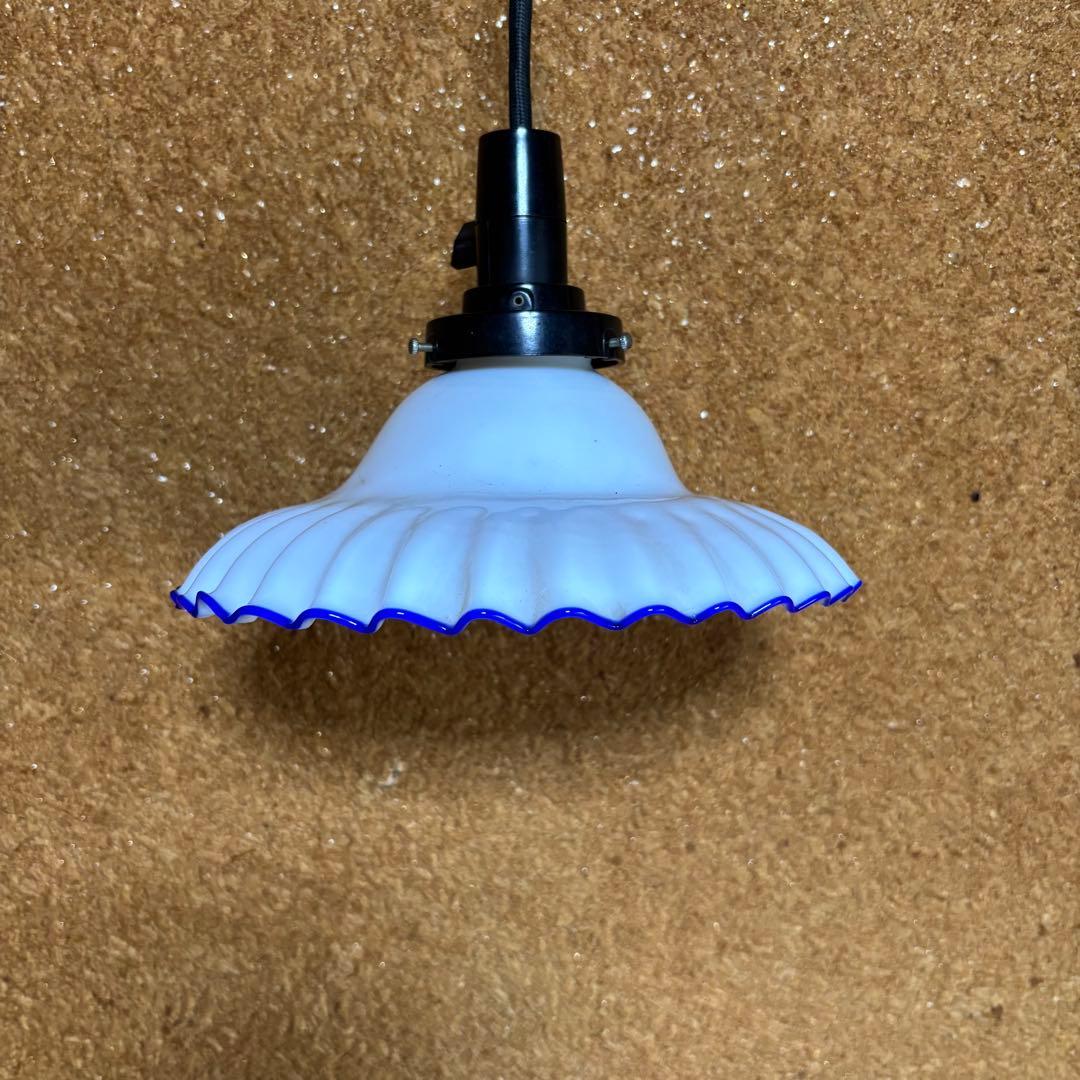 アンティーク電笠　乳白色　緑