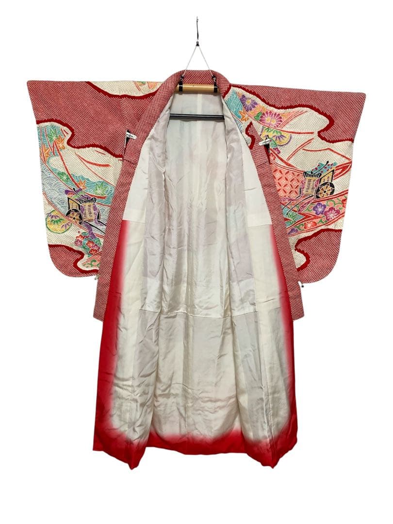 し*☆様 赤色 花柄刺繍 絞り　子供用着物　身丈140 0925