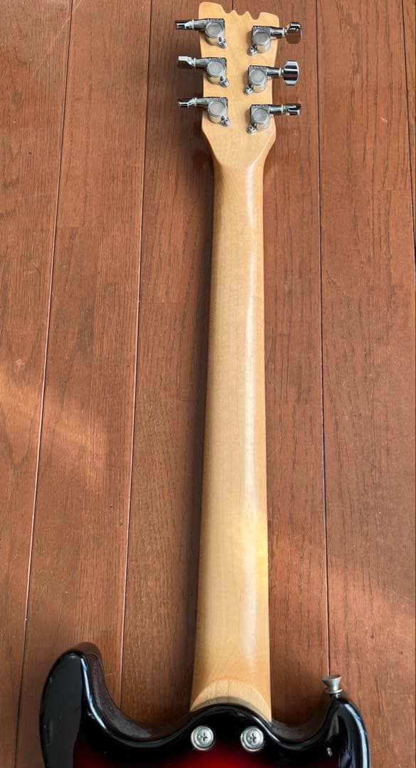 マリンライダー整備済コーラス付アンプ内蔵エレキギターミディアムスケール黒澤楽器