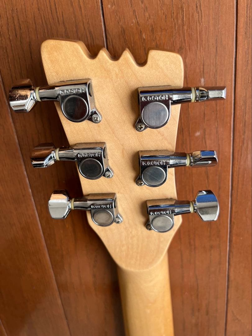 マリンライダー整備済コーラス付アンプ内蔵エレキギターミディアムスケール黒澤楽器