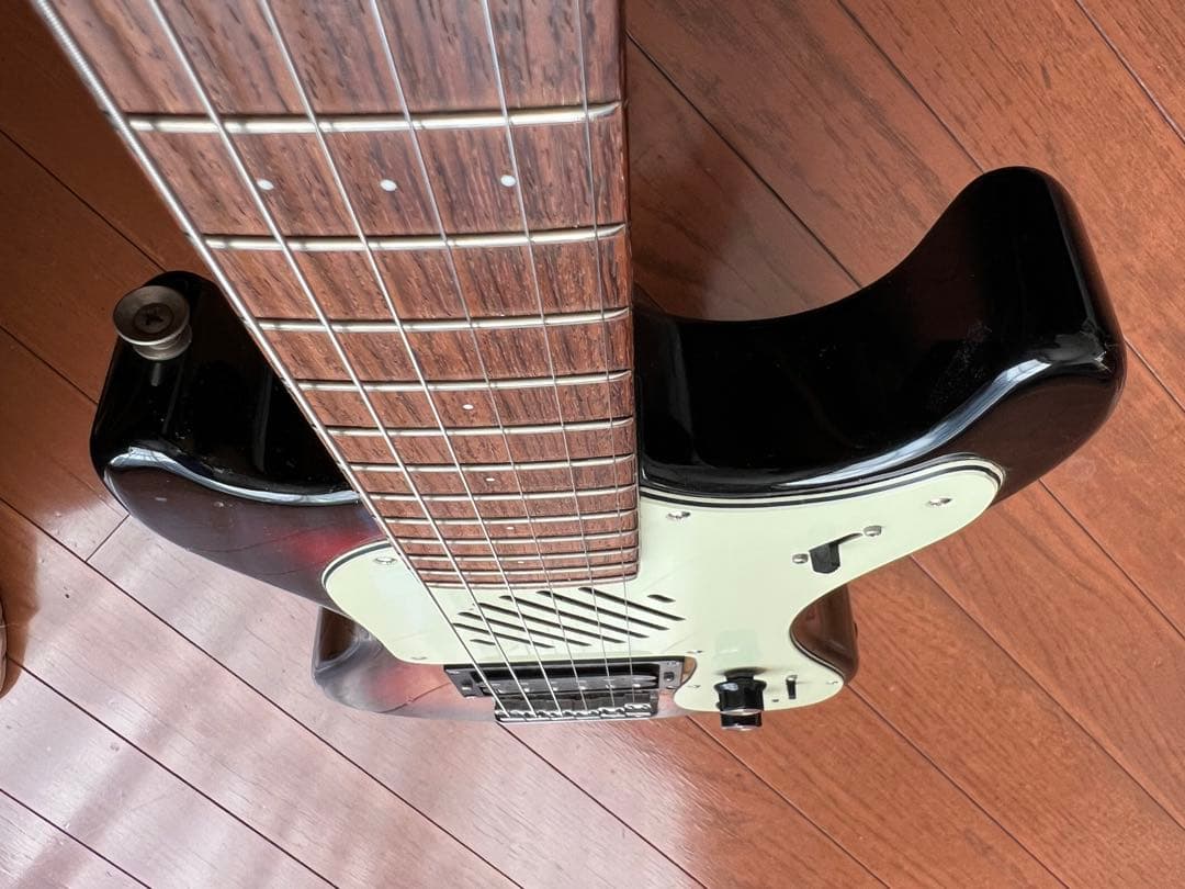 マリンライダー整備済コーラス付アンプ内蔵エレキギターミディアムスケール黒澤楽器