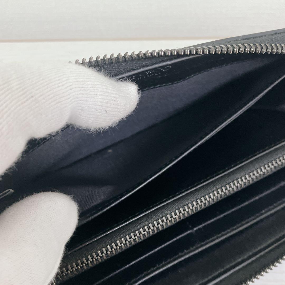【美品】ジミーチュウ　オールブラック　スタッズ　ラウンドジップウォレット