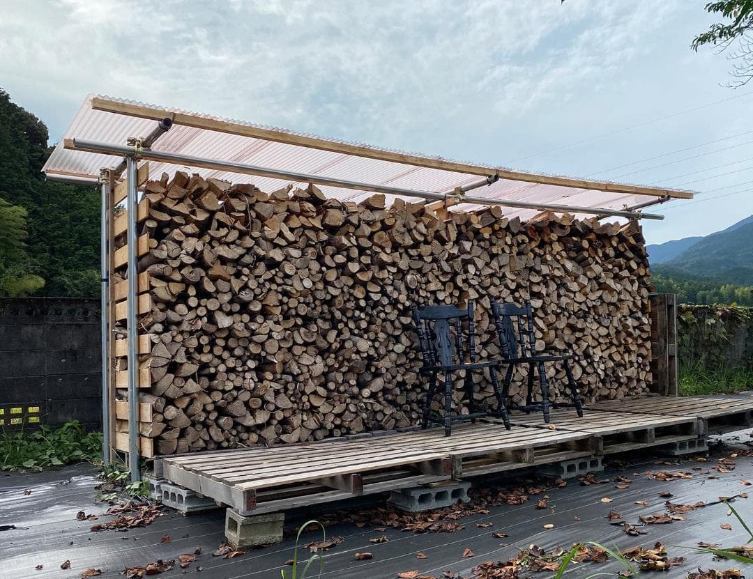 超激安！薪ストーブ用乾燥薪 広葉樹ミックス１㎥ お早めに！