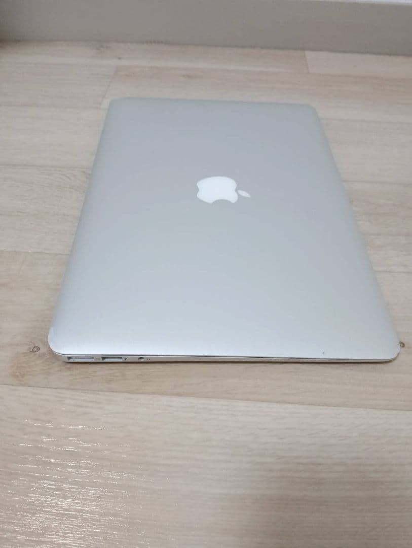 MacBook本体 MacBook Air 13