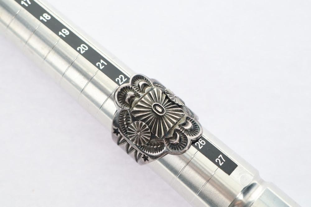 ◆インディアンジュエリー デルバート・ゴードン作 リング約25号　09408