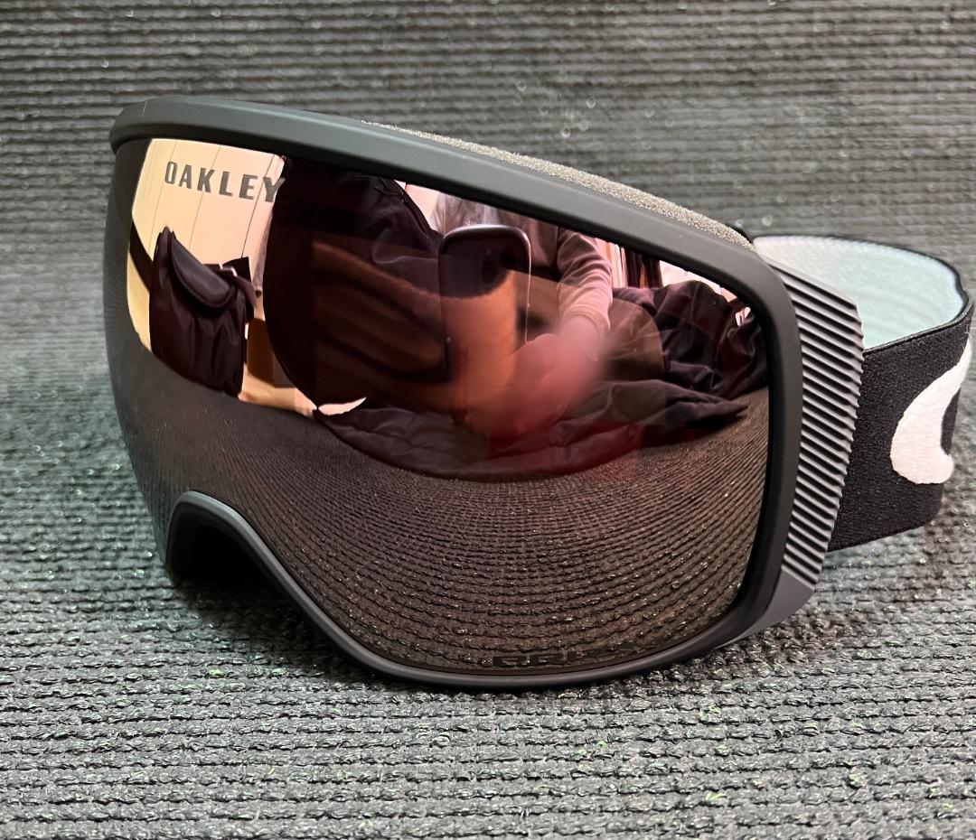 OAKLEY　FLIGHT TRACKER M【OO7105-59】新品正規品