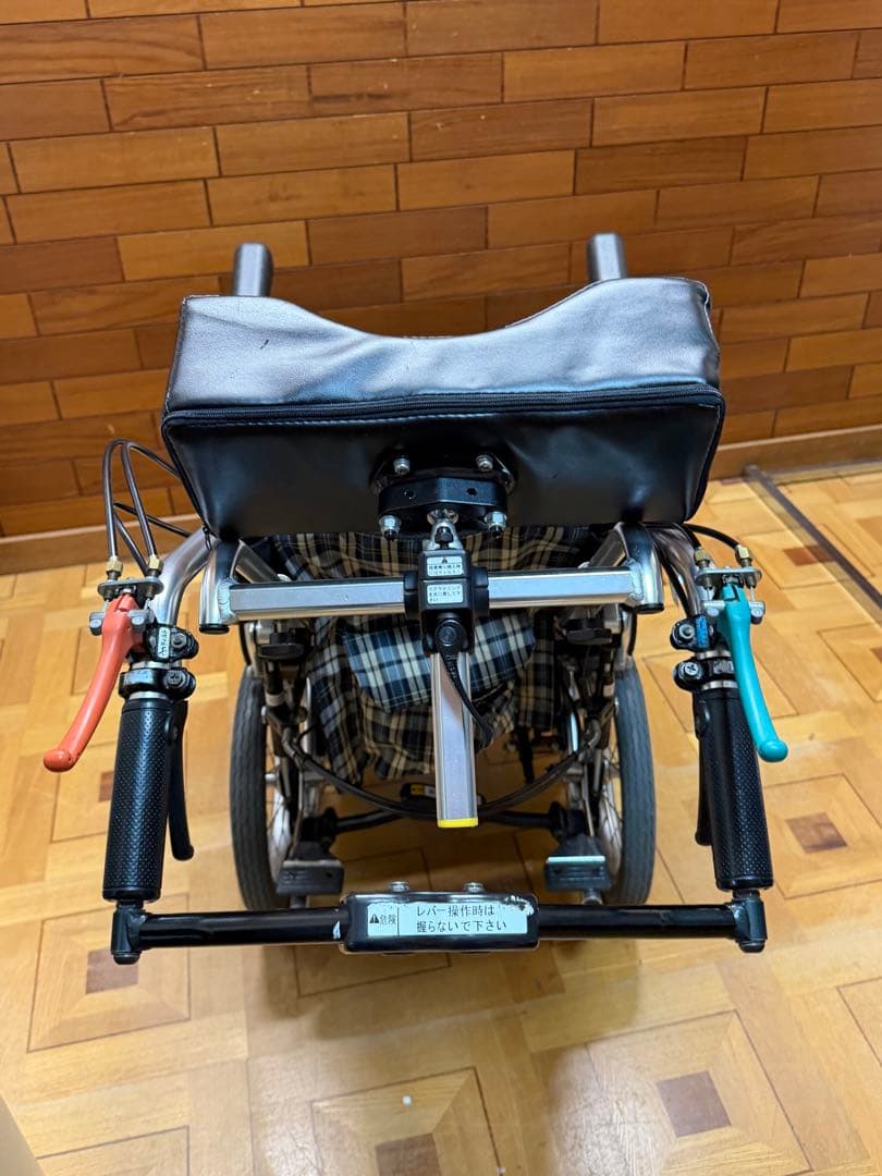 arinkochan様　SKT-8 Miki 介助型車椅子 ティルト