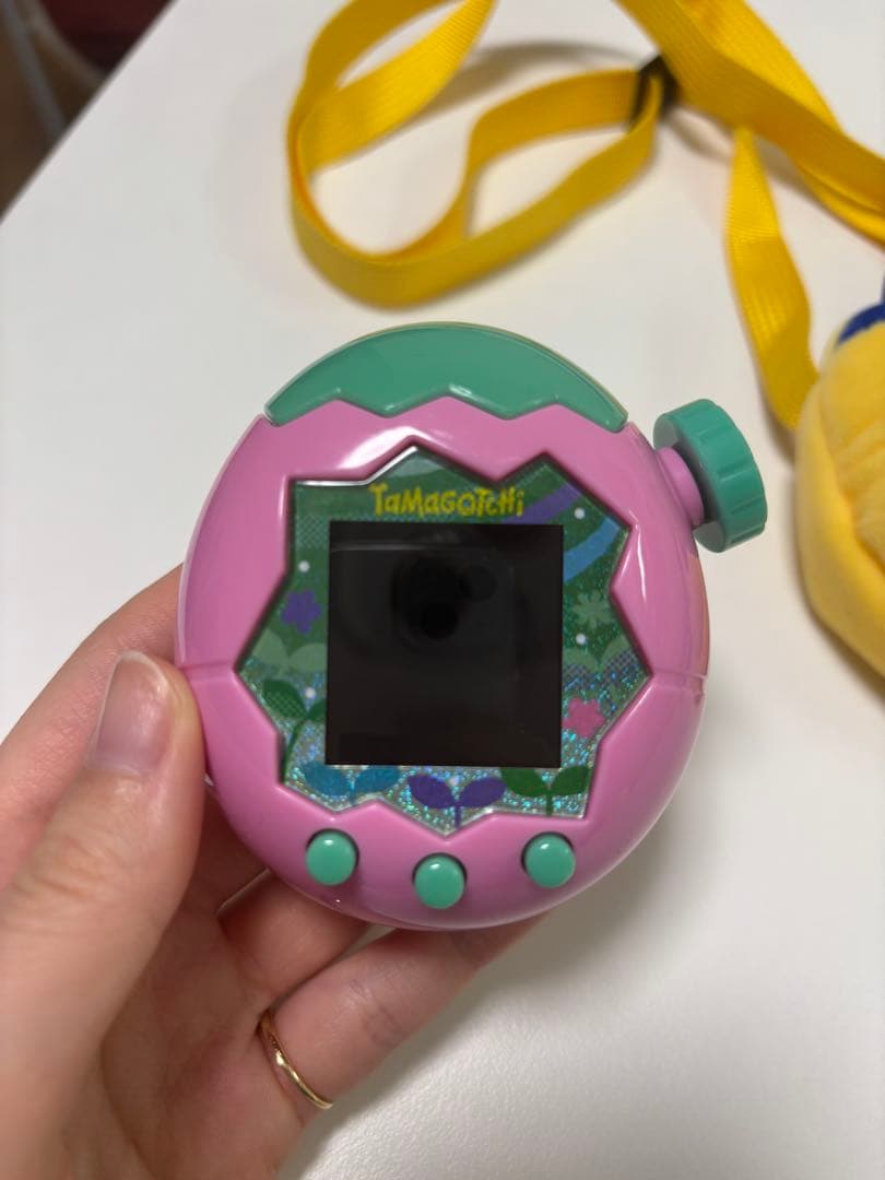 たまごっち パラダイス ピンクランド （まめっち おでかけキャリー付き）