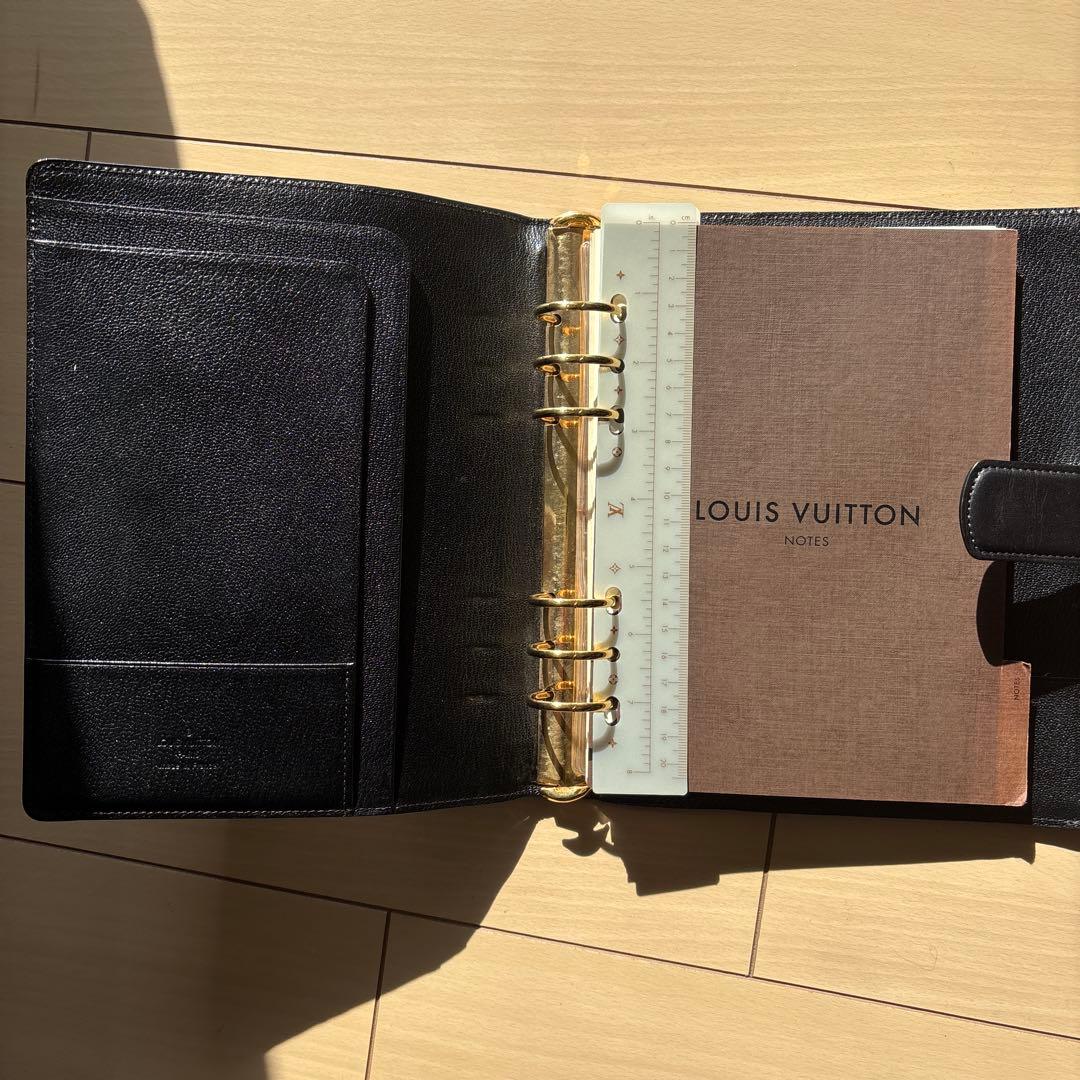 Louis Vuitton ブラック レザー ノート ノマド