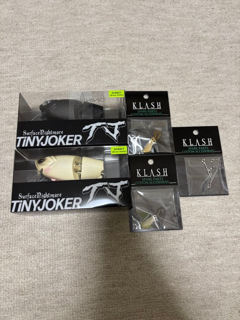 タイニージョーカー　2点とプロップセットGOLDとsilverとスクリューセット