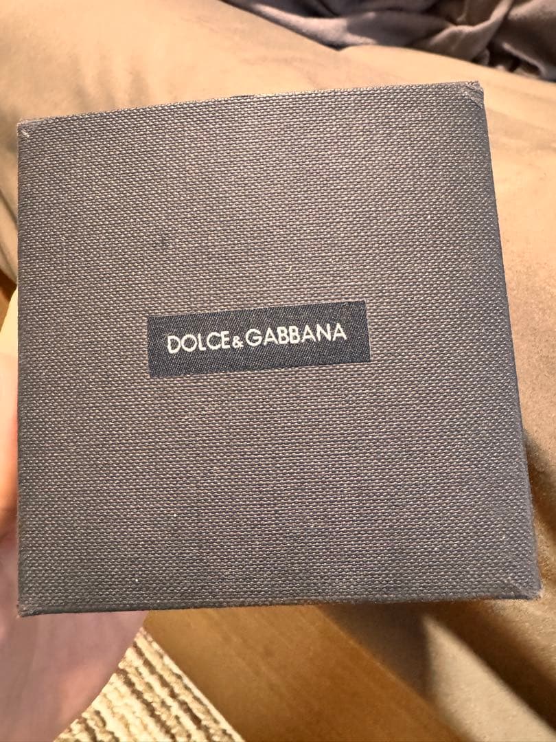 R*u様 DOLCE&GABBANA ロゴ入りピアス