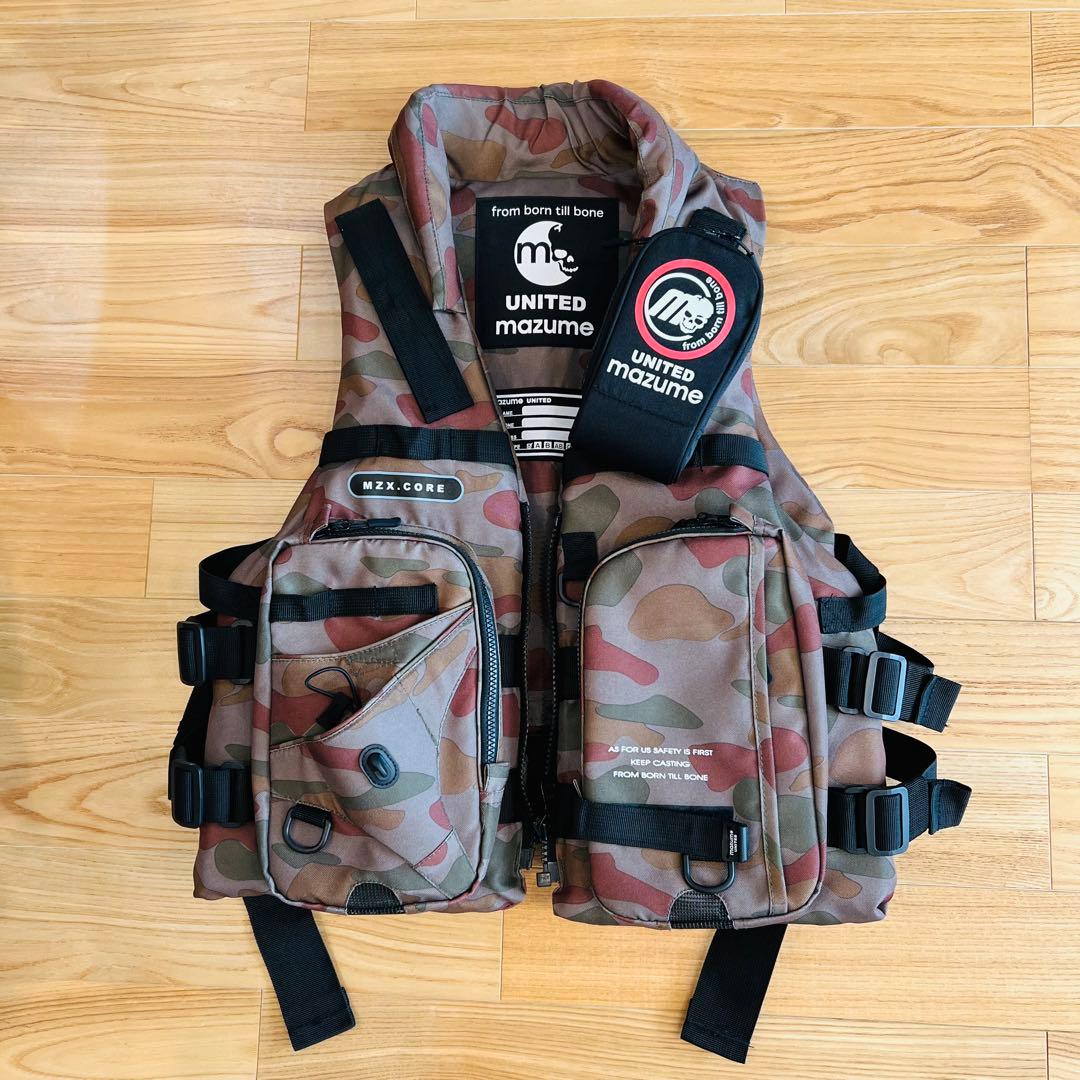 mazume マヅメ　フィッシングベスト　ライフジャケット　ベスト　迷彩　美品