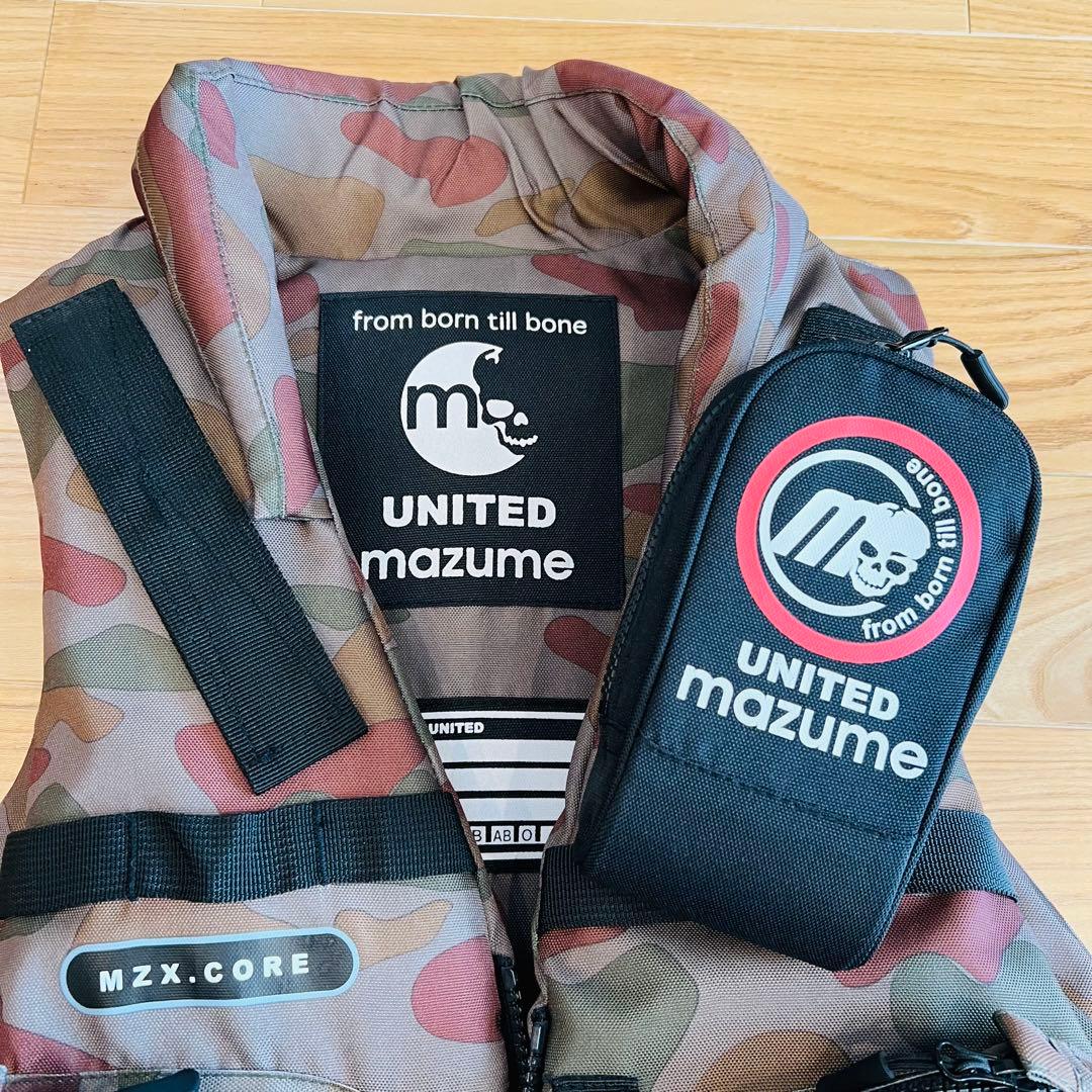 mazume マヅメ　フィッシングベスト　ライフジャケット　ベスト　迷彩　美品
