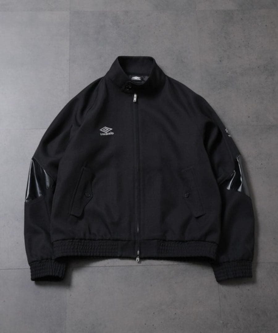 【UMBRO×HOTEL PALACE】シャイニーツイルハリントンジャケット