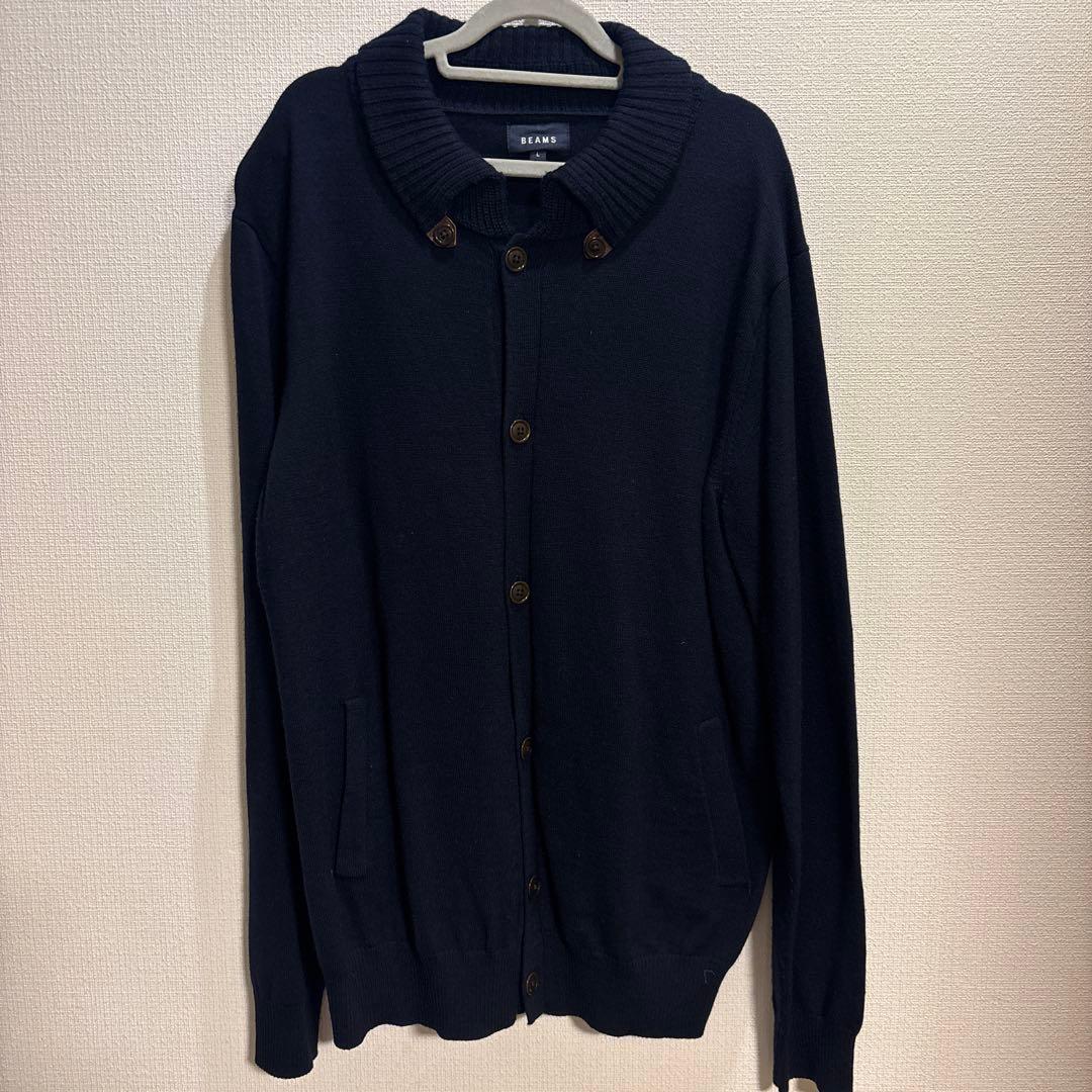 ネイビー ボタン付きカーディガン