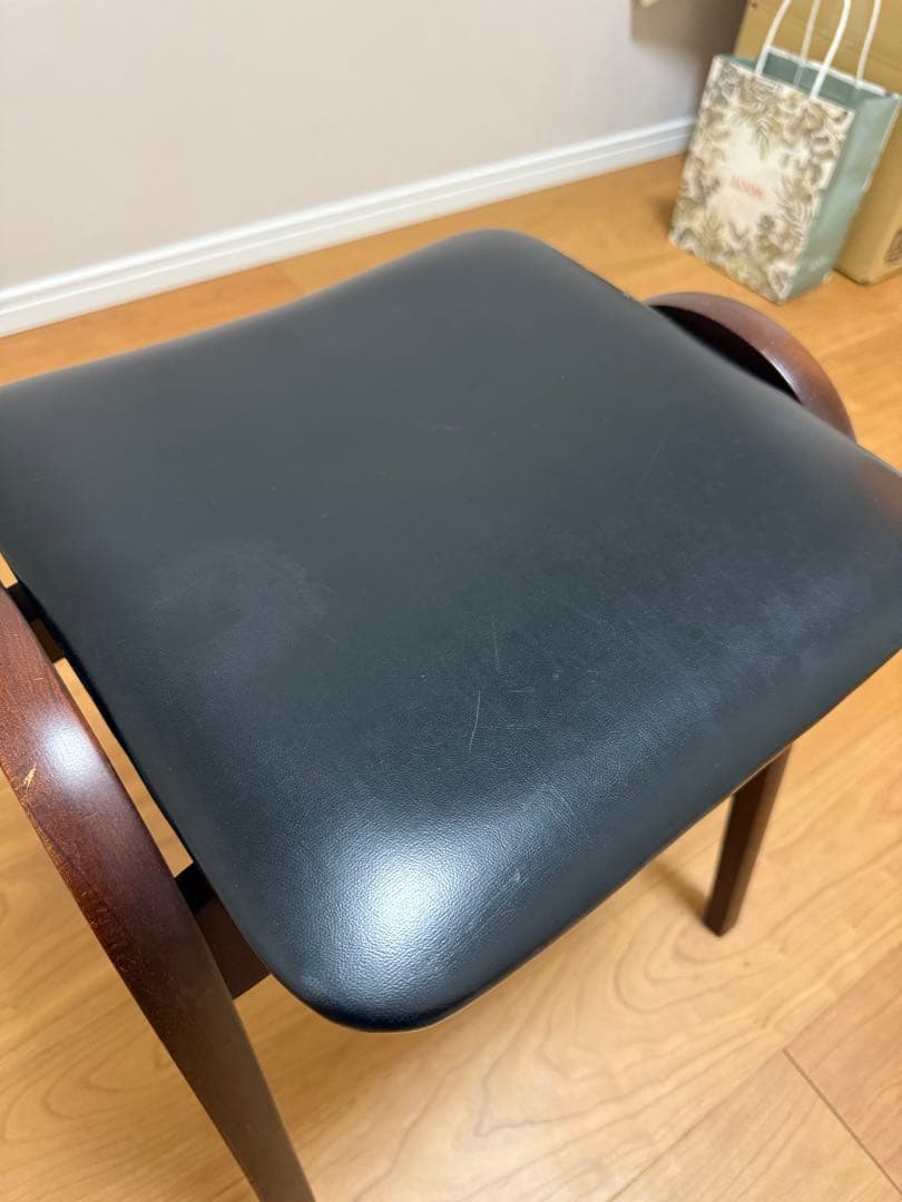 秋田木工　曲げ木スタッキングスツール　黒　椅子　アンティーク剣持勇　ビンテージ