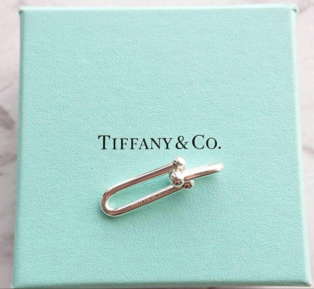 Tiffany & Co. ハードウェアリンクペンダント