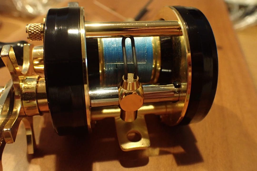 ABU アンバサダー 2500C De Luxe 美品