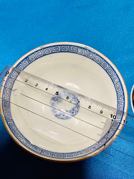 九谷焼　蓋付き　手描き　ご飯茶碗　金彩色絵　松竹梅　2客　新品　大珍品