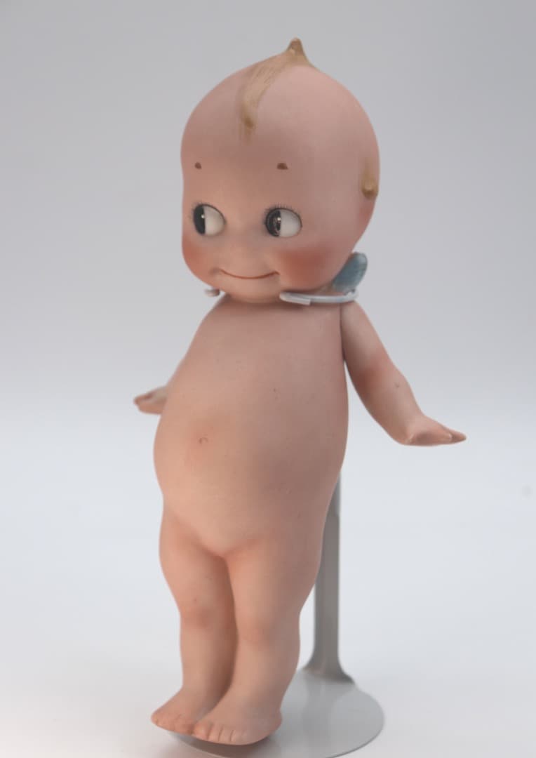 ケストナー製ポーセリン・キューピー、 ビンテージ陶器製人形 約22cm