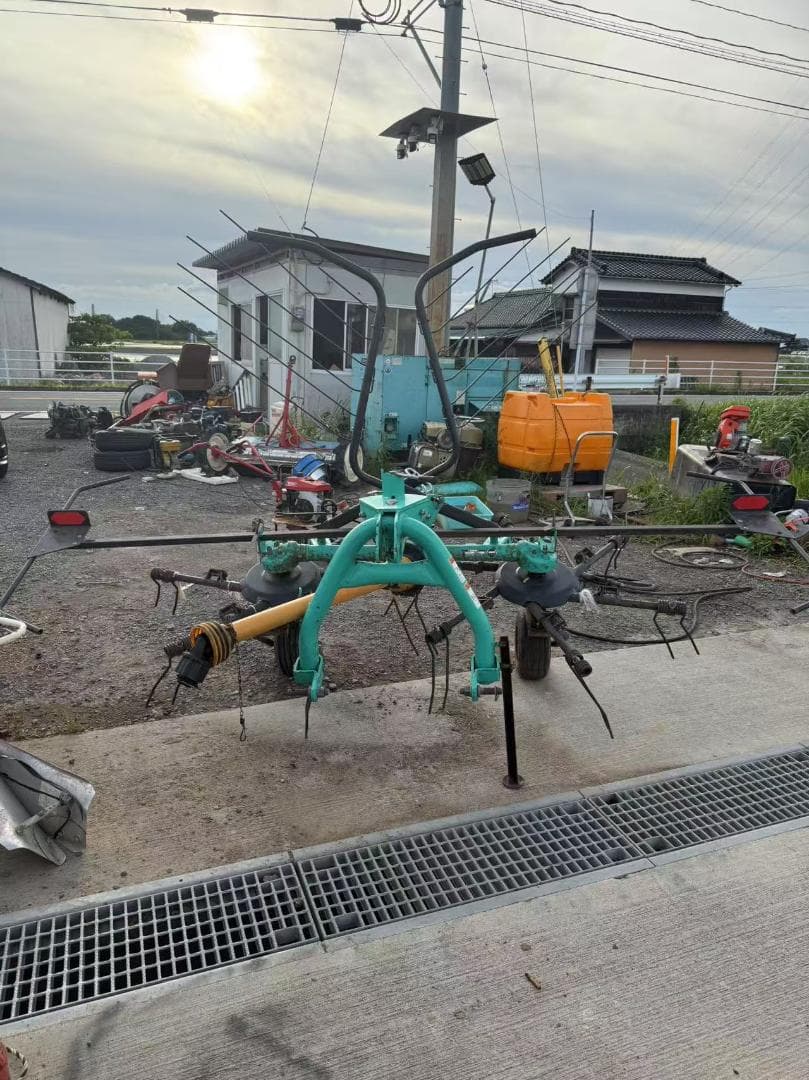 【福岡県みやま市】タカキタ ロータリーテッダ RT2610 ジョイント付 集草機